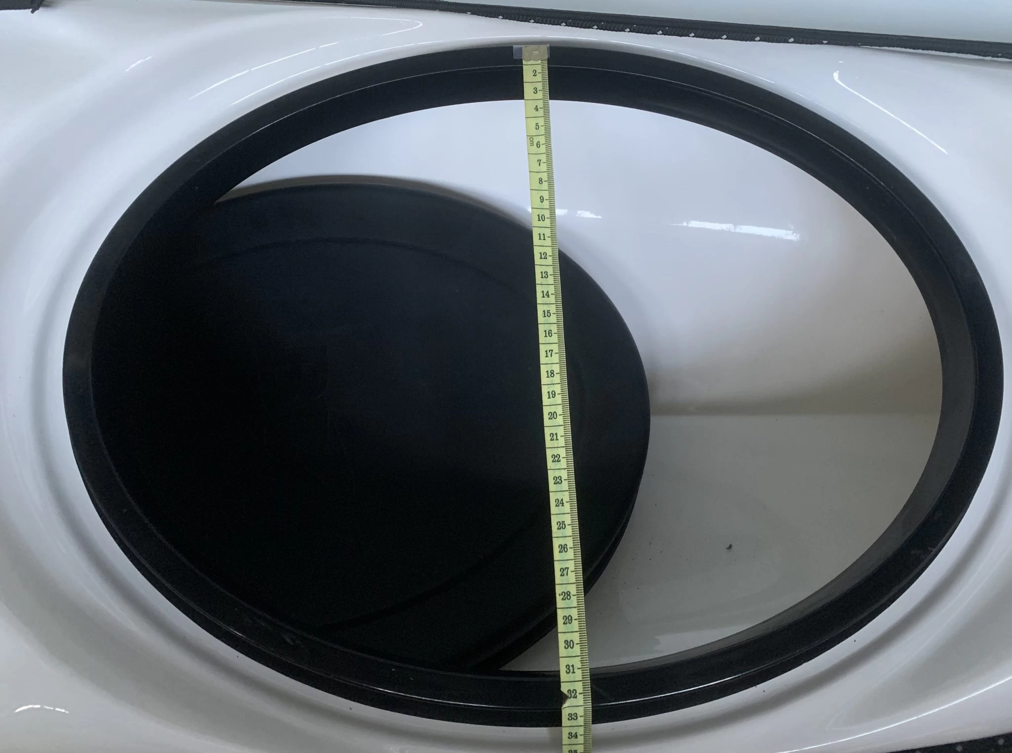 Boreal Designs Hatch Cover Oval Rubber - Image 4